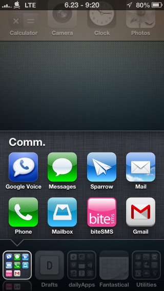 Illustration for article titled Tip: iPhone Home Screen Organization.